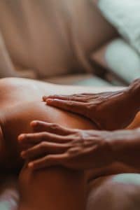 massage pour homme et femmes