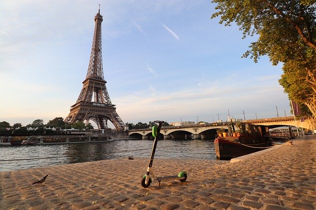 Attention à la vitesse proposée par les trottinettes