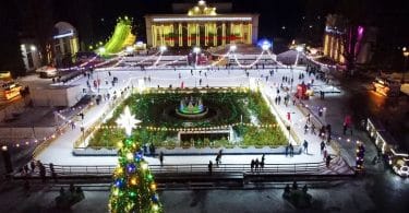 Crise énergétique : les guirlandes lumineuses de noël sont-elles interdites ?