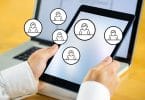 Comment créer une base de données clients ?