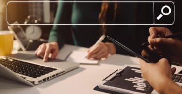 Comment une agence de référencement peut-elle améliorer la visibilité d'un site internet dans les résultats de recherche ?