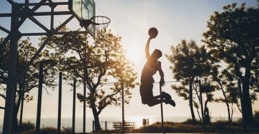 Comment débuter en paris sportifs dans le basket ?