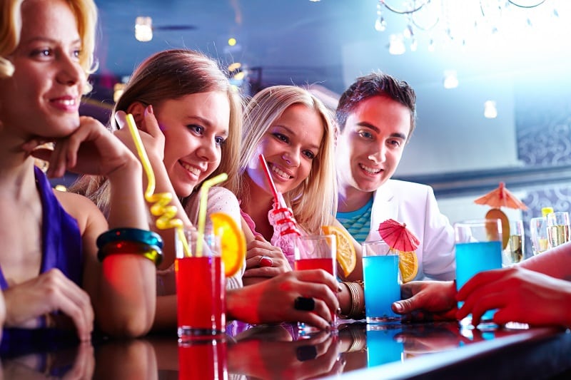 Les jeux de casino qui plaisent le plus aux 18-25 ans