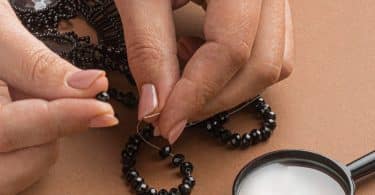 Quels sont les dangers de l’obsidienne noire ? Tout ce qu’il faut savoir