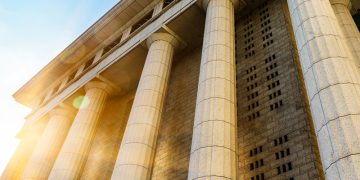 Pourquoi s'intéresser à la politique ? Les raisons expliquées